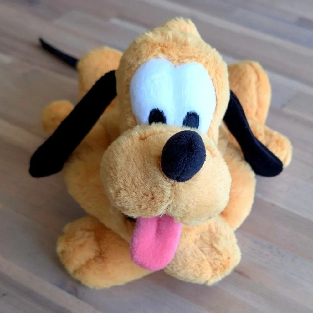 Walt Disney World Pluto Plush Stuffed Animal Dog 10 inch Green Collar Yellow